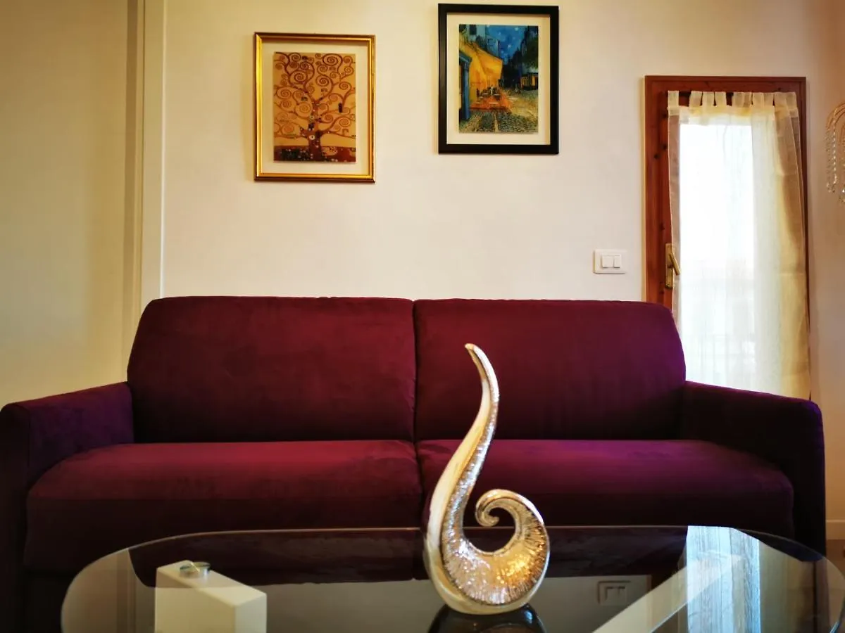Apartment Green Eyes Florence Italy