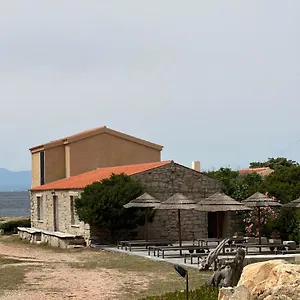  Hébergement de vacances Il Caracolo A Cala Francese Italie